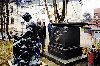 Rettung des letzten Bronzedenkmals in Nordhausen